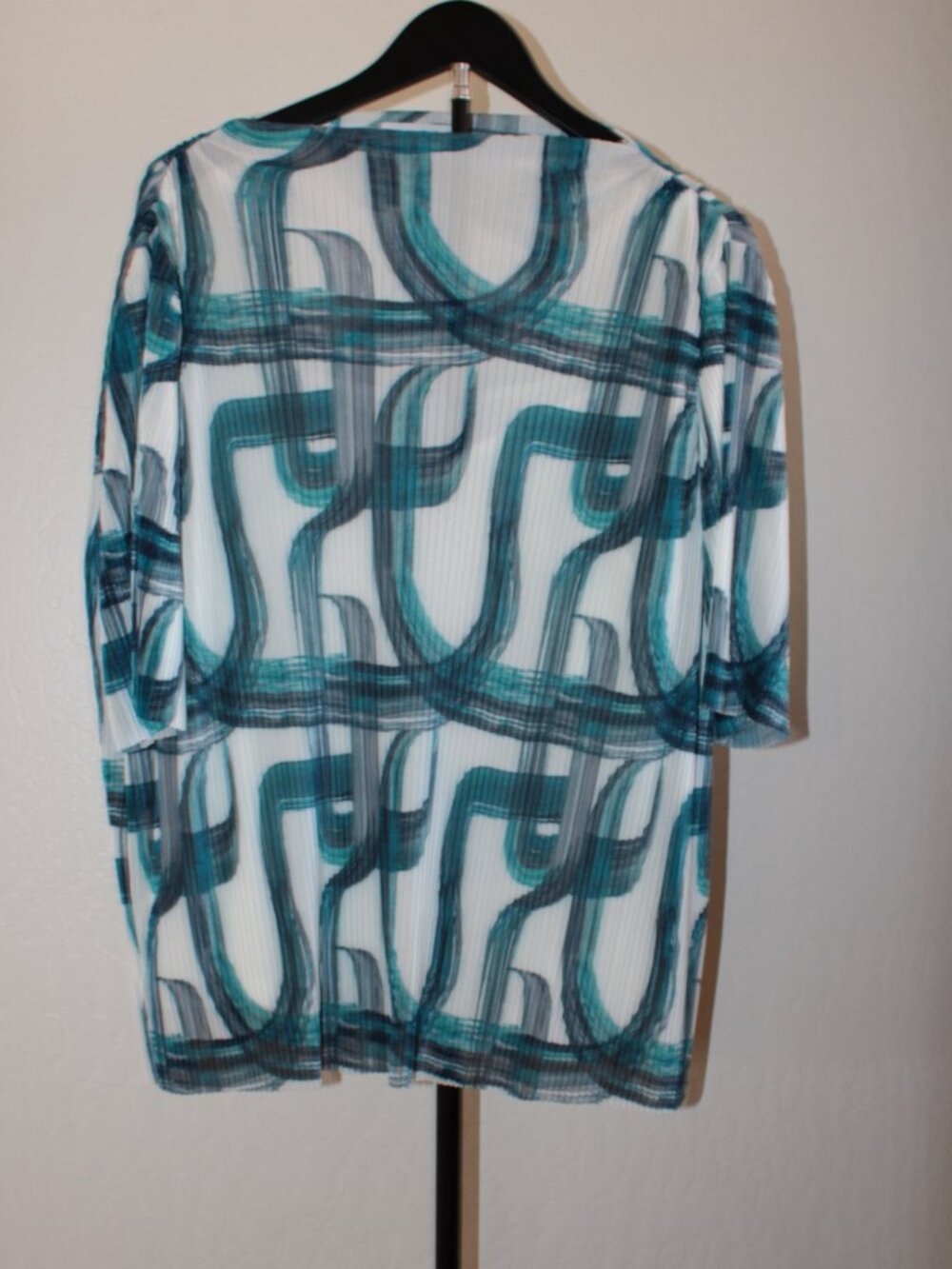 NWOT Calvin Klein Teal Abstract Accordion Pleated Top Size XL